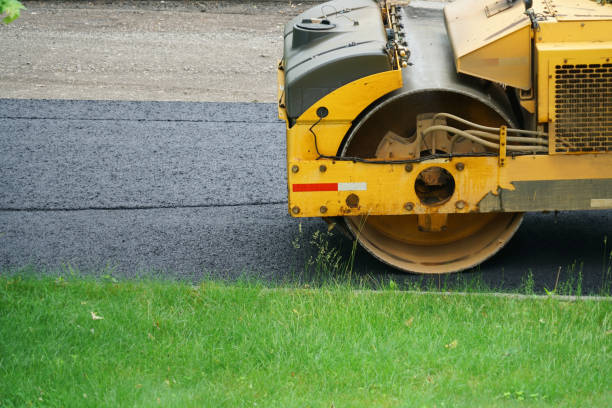 Why Choose Us For All Your Driveway Paving Needs in Fox Lake Hills, IL?